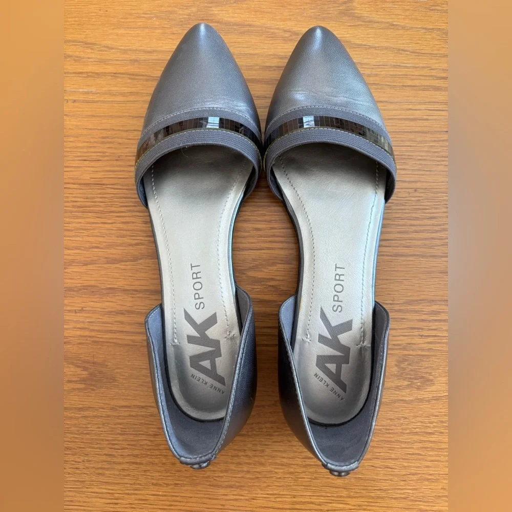 Anne Klein Sport Onmyway d’Orsay Pewter Leather Metallic Pointed Toe Flats, 8